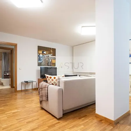 Par Apartman Oviedo